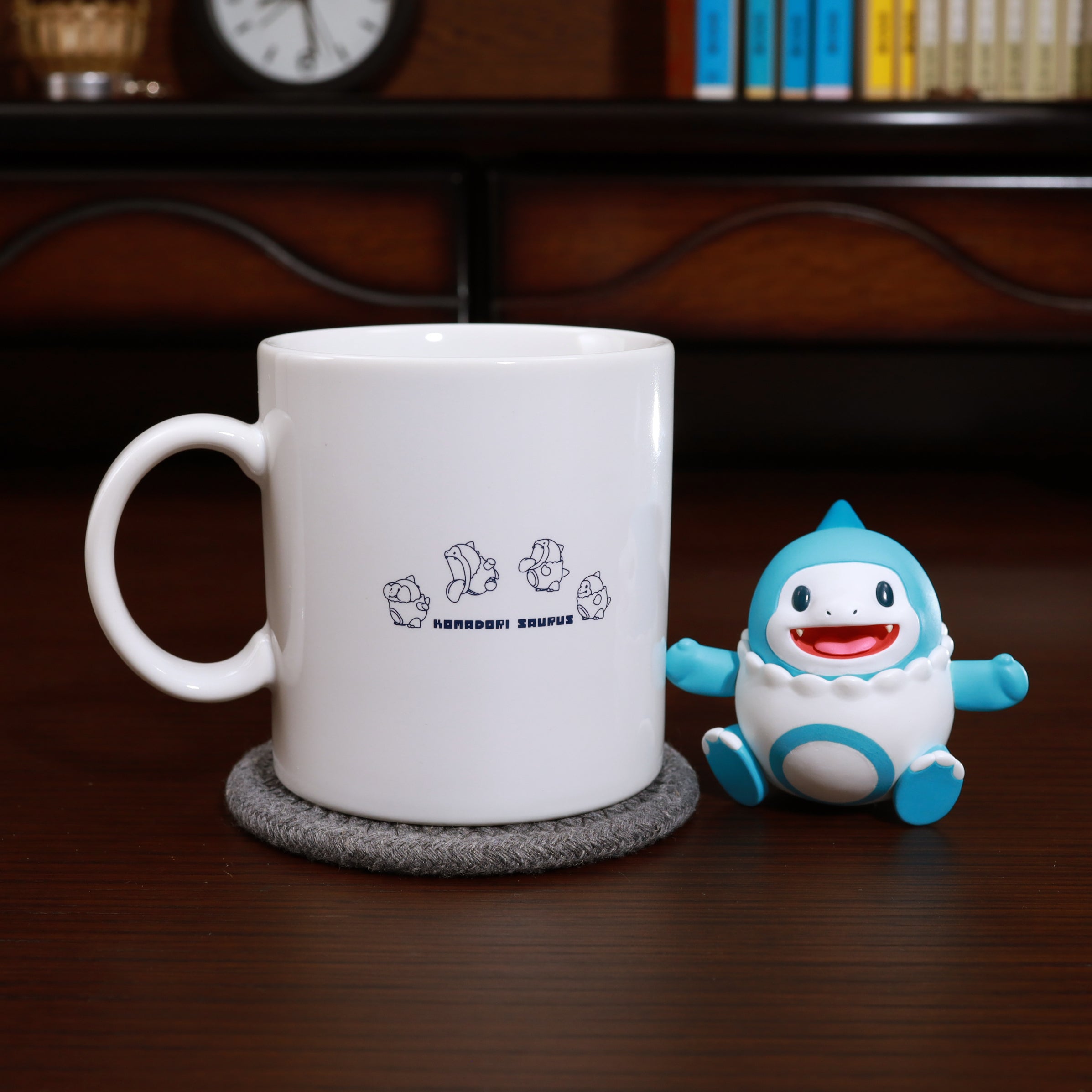 Animist "KOMADORISAURUS"mug