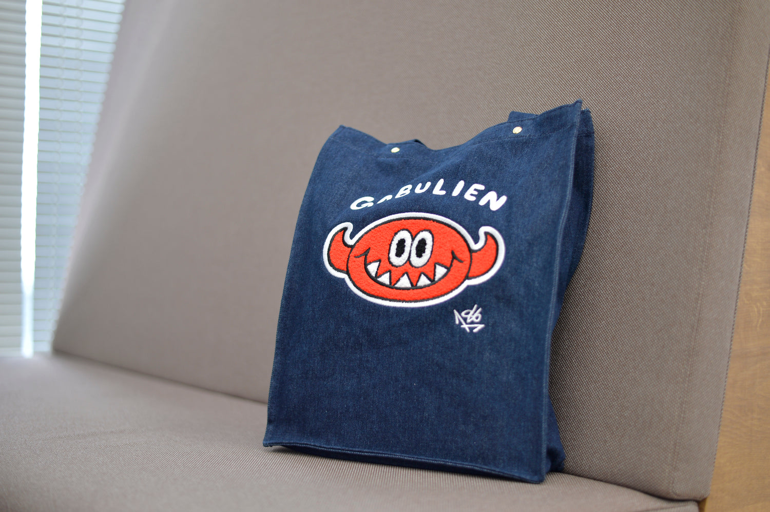 ガブリアン トートバッグ